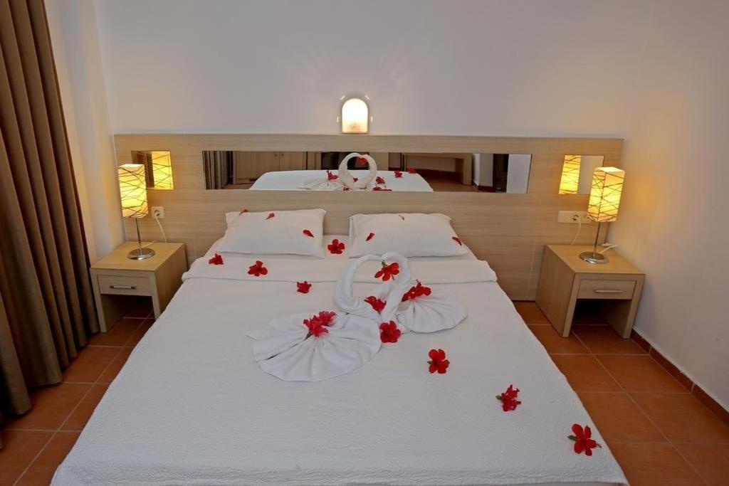 Malibu Resort Kemer Esterno foto